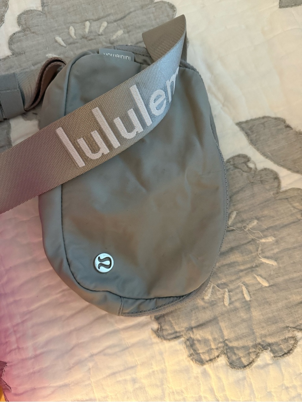 lululemon belt bag